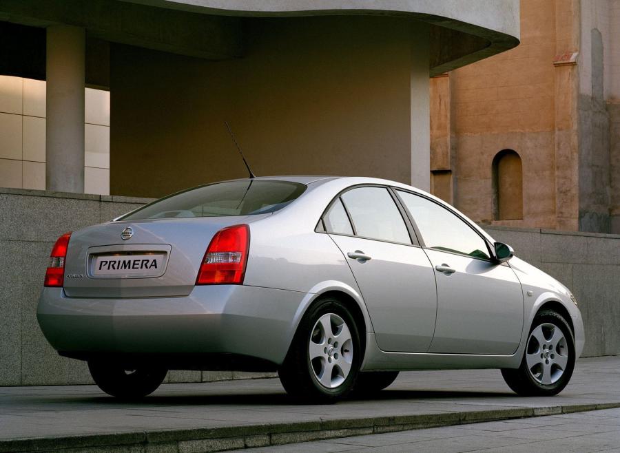  Nissan Primera Sedan 2002 года  (фото 3 из 4)
